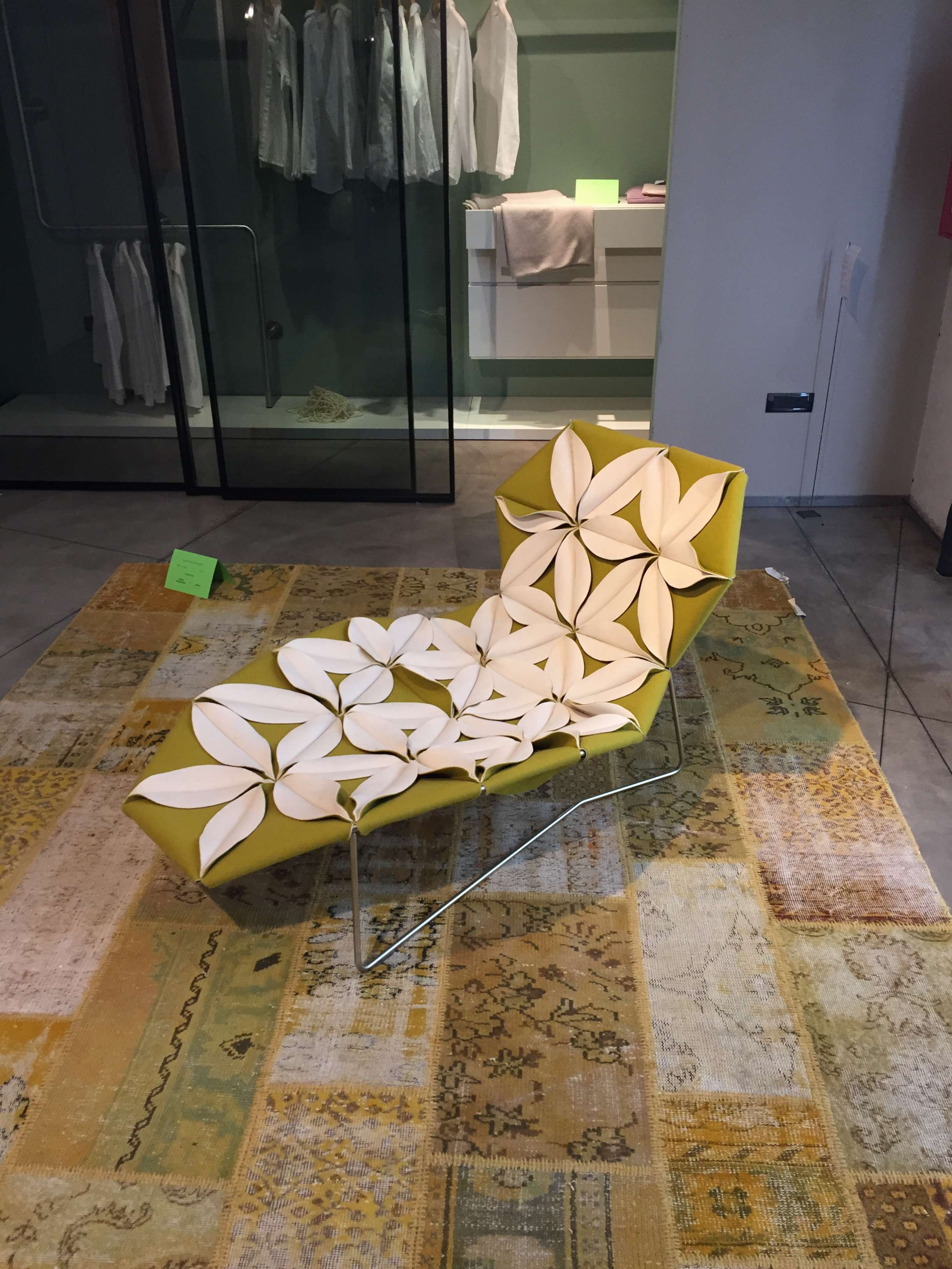 创意家具 - 坐具|躺椅|办公家具|球友会（中国）家具|花瓣躺椅