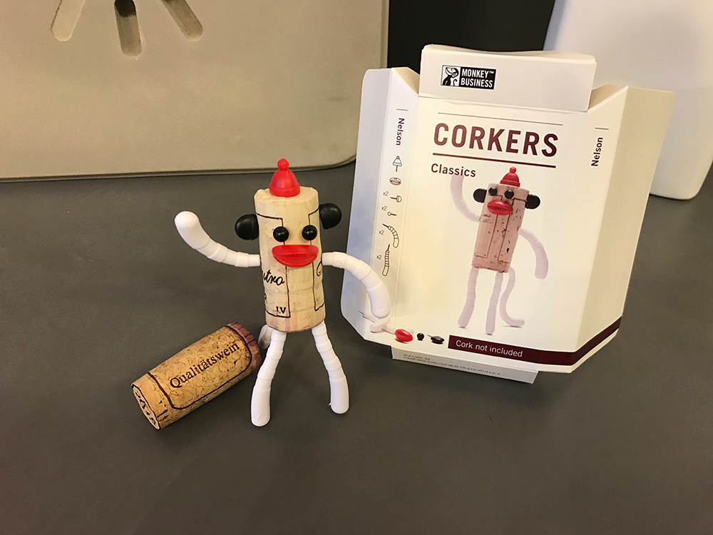 创意家具 - 附件|饰品|办公家具|球友会（中国）家具|Corkers经典玩偶