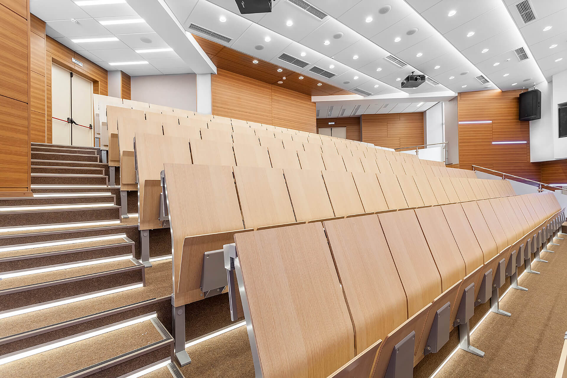 学校家具|阶梯教室桌椅|办公家具|球友会（中国）家具|E5000