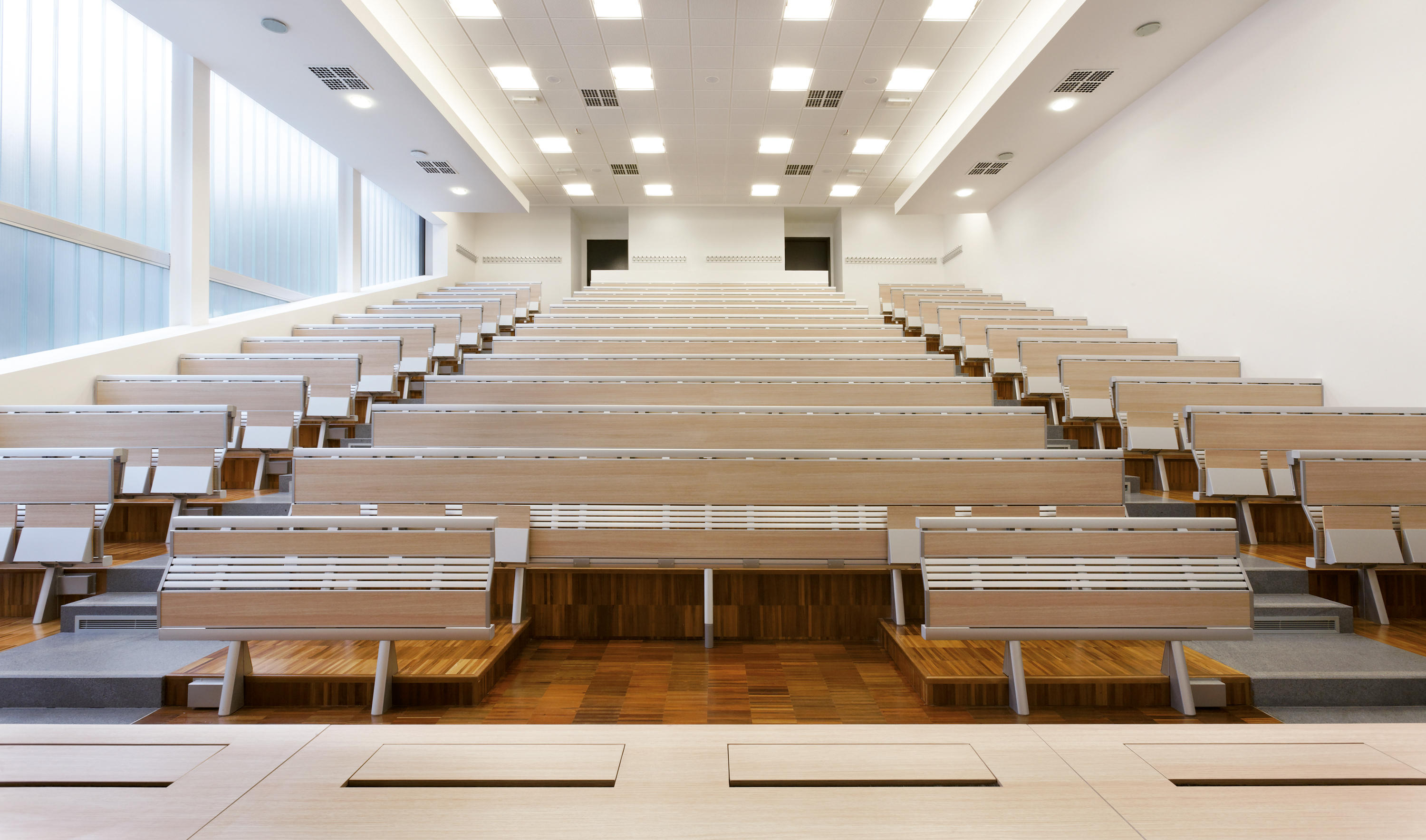 学校家具|阶梯教室桌椅|办公家具|球友会（中国）家具|跑步者