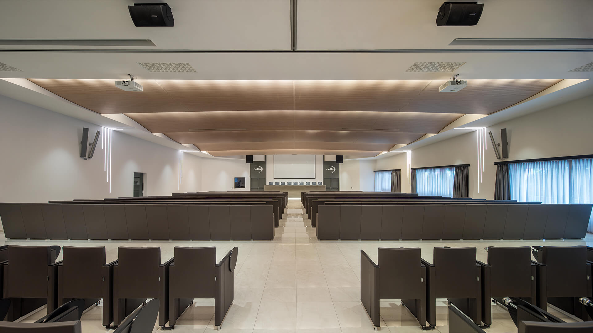 公共座椅|礼堂椅、报告厅椅|办公家具|球友会（中国）家具|ON TIME 剧院/礼堂椅