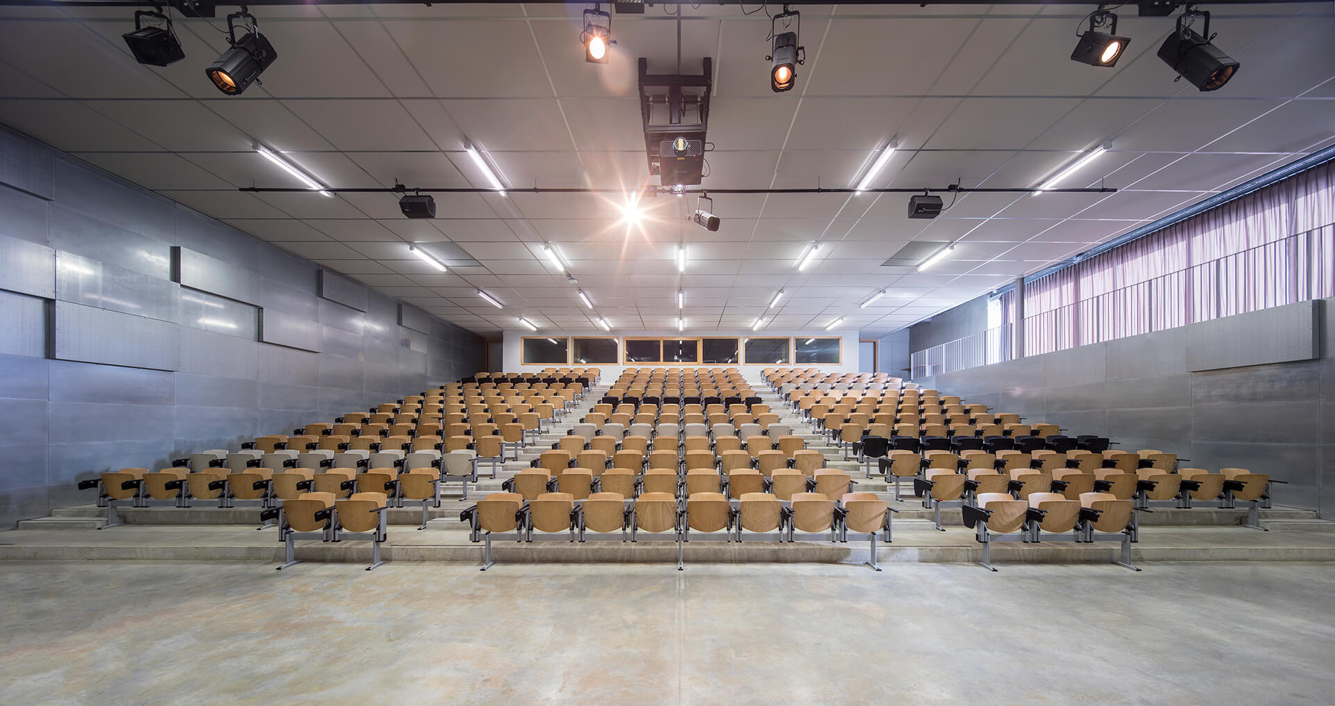 学校家具|阶梯教室桌椅|办公家具|球友会（中国）家具|New Modulamm 阶梯教室