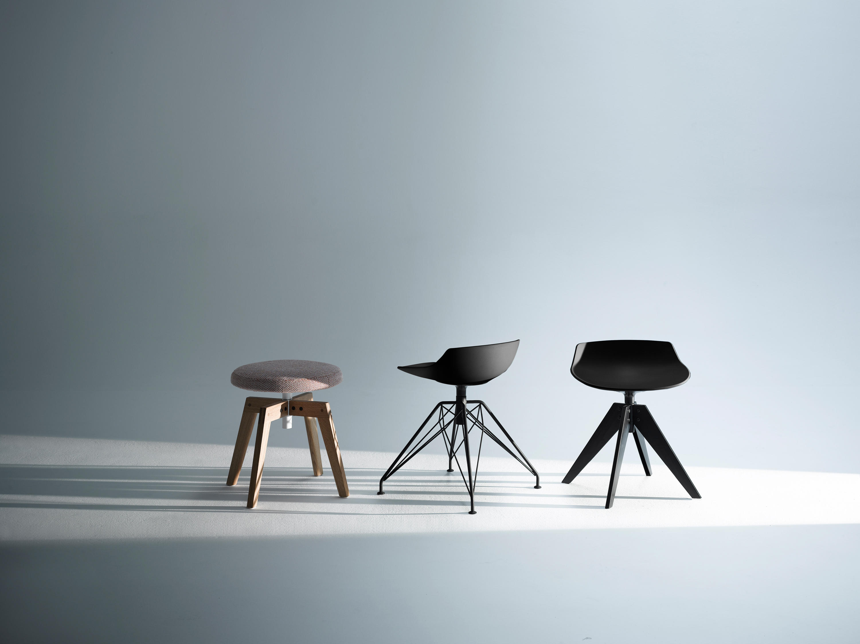 创意家具 - 坐具|吧椅/凳子|办公家具|球友会（中国）家具|FLOW STOOL  矮凳