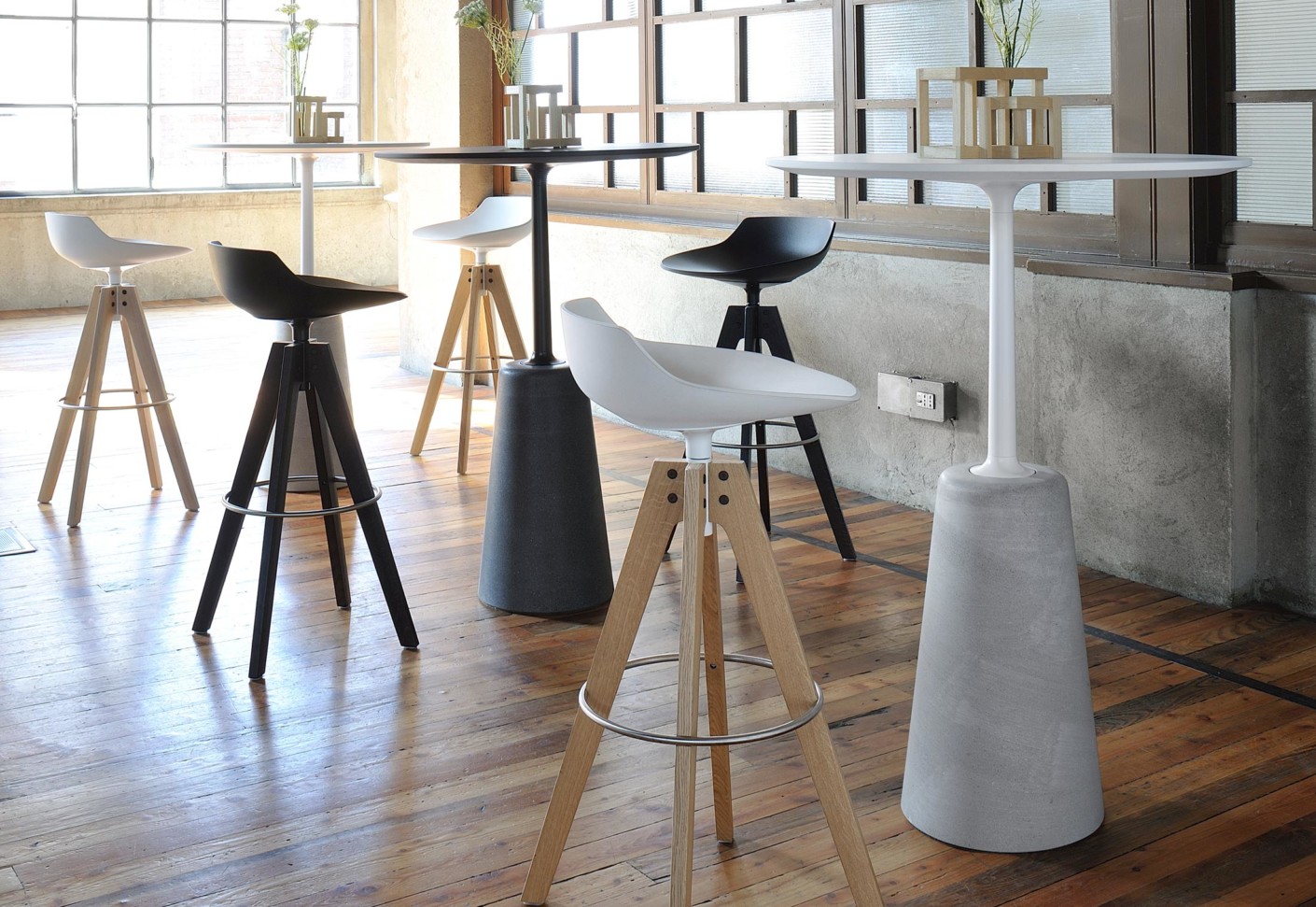 创意家具 - 坐具|吧椅/凳子|办公家具|球友会（中国）家具|FLOW STOOL 吧椅