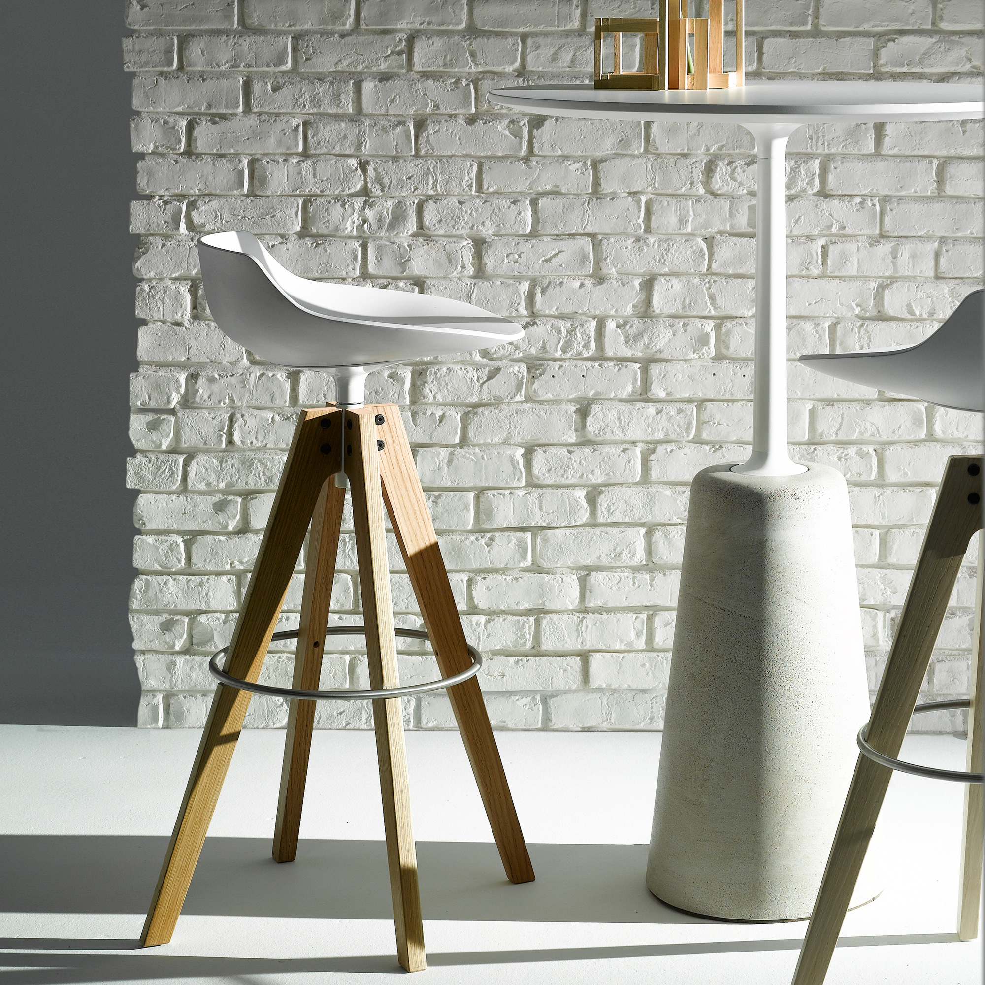 创意家具 - 坐具|吧椅/凳子|办公家具|球友会（中国）家具|FLOW STOOL 吧椅