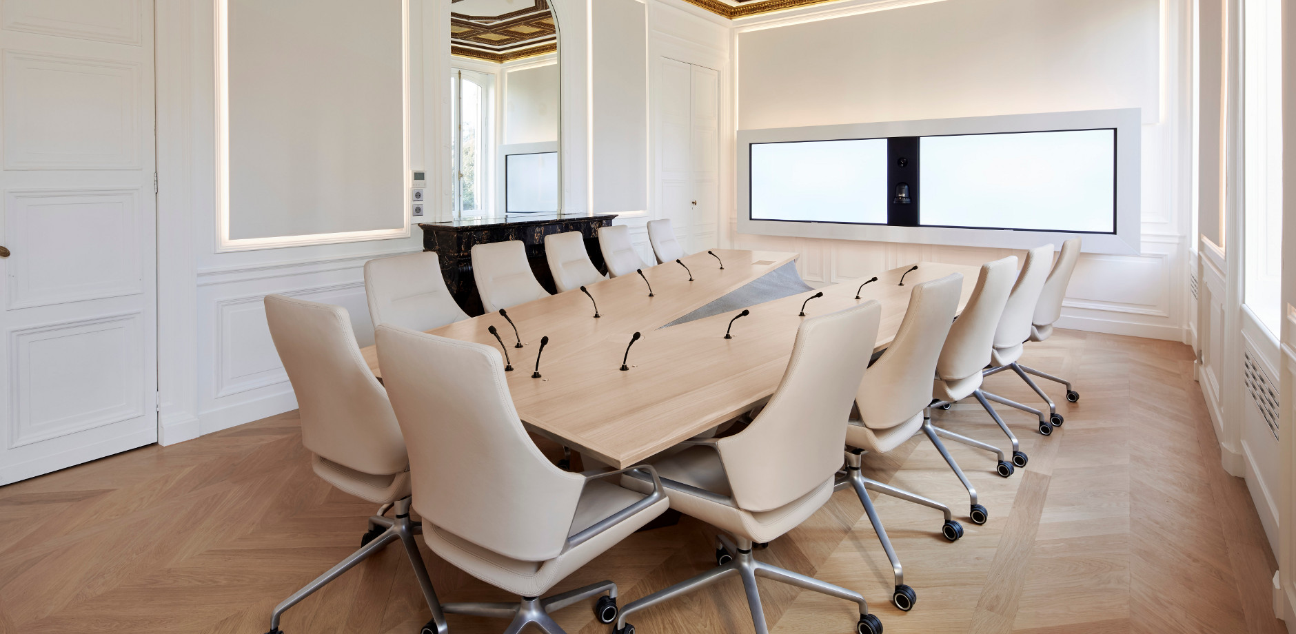 办公椅|现代真皮会议椅|办公家具|球友会（中国）家具|格拉夫会议椅