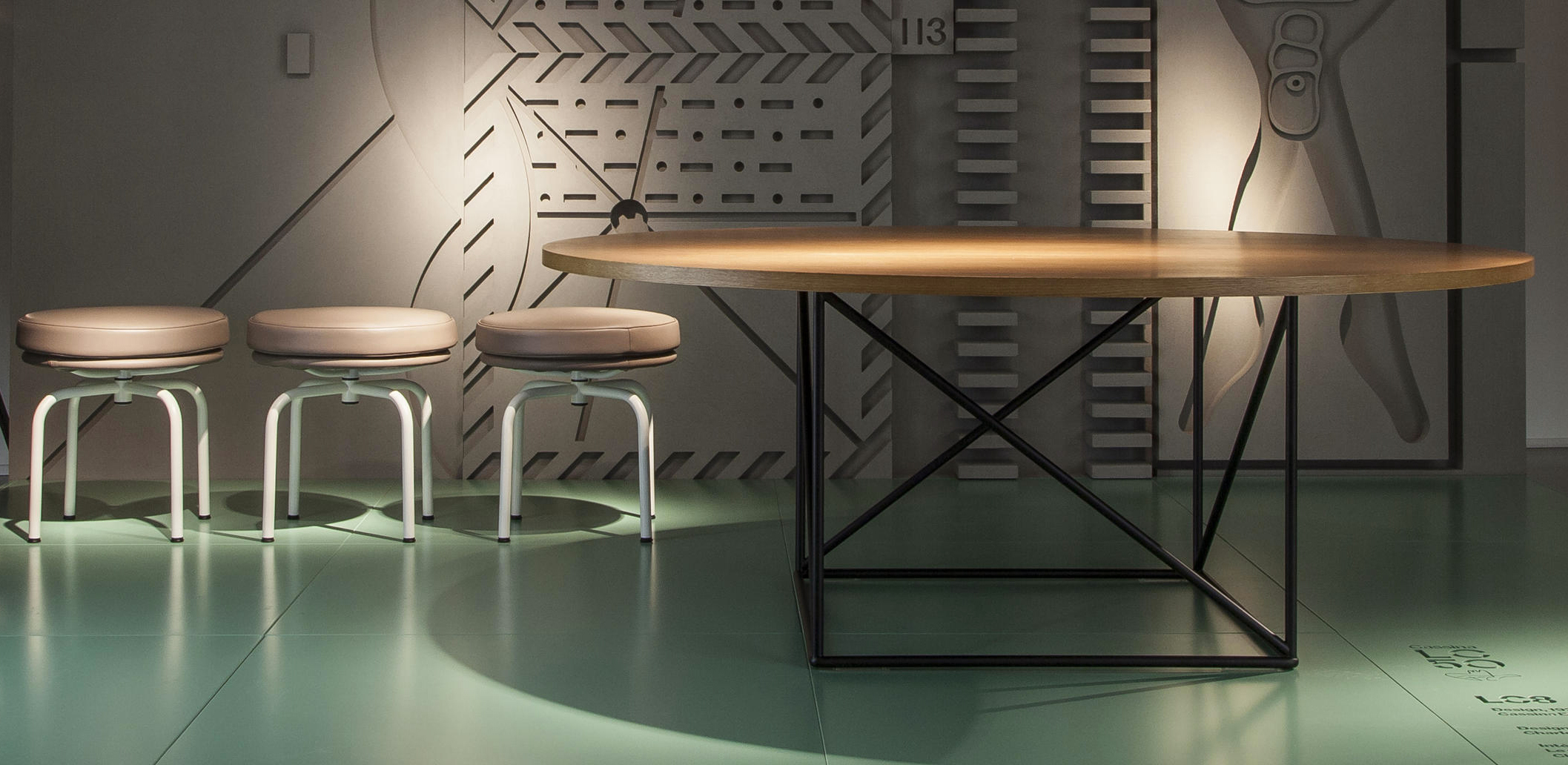 创意家具 - 桌几|餐桌|办公家具|球友会（中国）家具|LC15 table